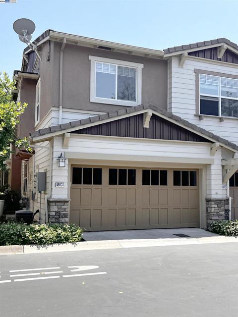 49031 Woodgrove Cmn, Fremont CA: https://media.crmls.org/mediaz/9ccfbfb3-cae8-45be-a72d-66988e60fcfc.jpg
