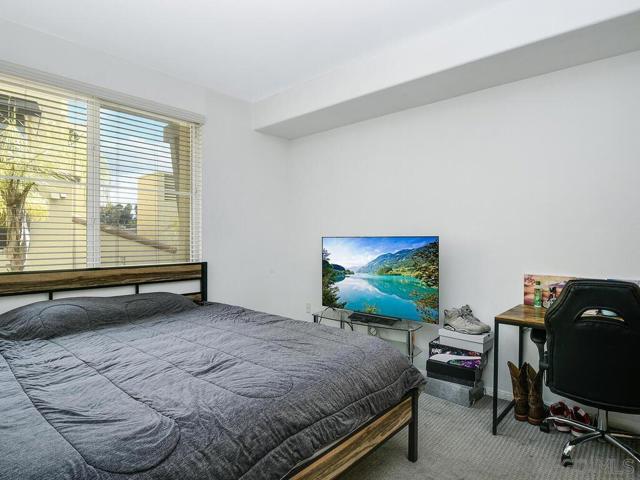 7725 El Cajon Blvd, La Mesa CA: https://media.crmls.org/mediaz/9cd0507b-8497-4a08-9d1a-037ac53d3262.jpg