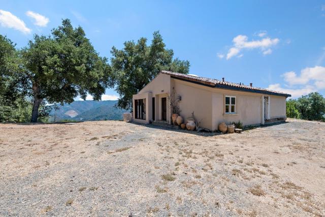 19375 Montevina Road, Los Gatos CA: https://media.crmls.org/mediaz/9cd0e50d-bc9d-4d97-9ad3-4da4d7f278ca.jpg