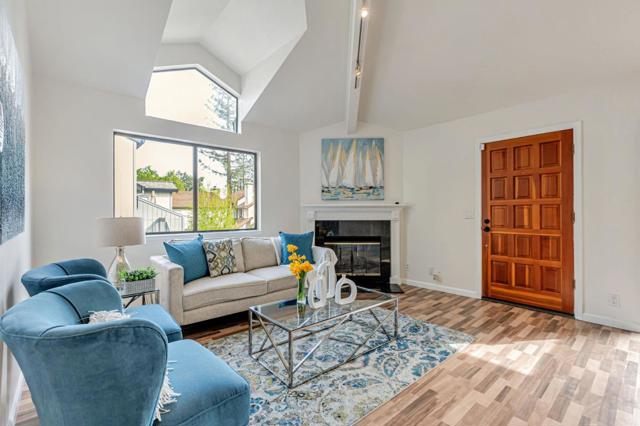 188 Sunwood Meadows Pl, San Jose CA: https://media.crmls.org/mediaz/9cd11dde-125b-46c2-abf0-d7c9c18c8edf.jpg