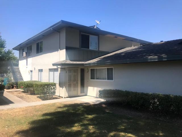 323 Blossom Hill Road, San Jose CA: https://media.crmls.org/mediaz/9cd17544-71de-45c9-b123-30a8ac2eca3b.jpg
