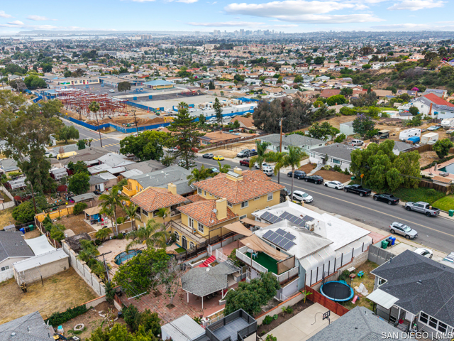 5949 Alleghany ST, San Diego CA: https://media.crmls.org/mediaz/9cd19f6c-1150-4a21-9439-cc76119ddd36.jpg