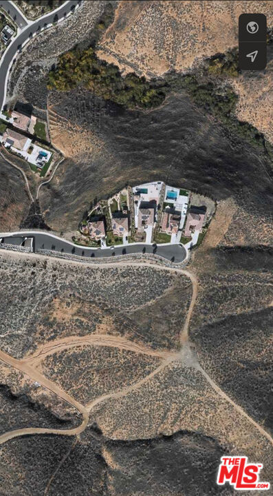 15775 Laurel Branch Ct, Riverside CA: https://media.crmls.org/mediaz/9cd38abb-6000-495a-bb2a-bd7b2da6410d.jpg