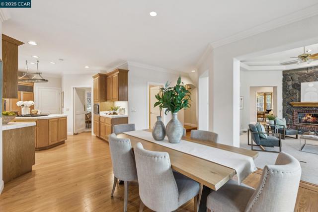 788 Woodwind Place, Walnut Creek CA: https://media.crmls.org/mediaz/9cd409b4-12fb-4a9f-88dc-53ba23bf3ed1.jpg