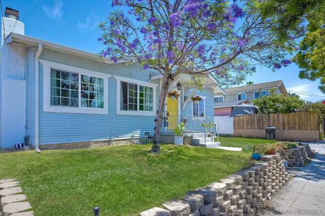 3622 Landis St, San Diego CA: https://media.crmls.org/mediaz/9cd4aa60-693c-4a7c-b737-94515cf3e560.jpg