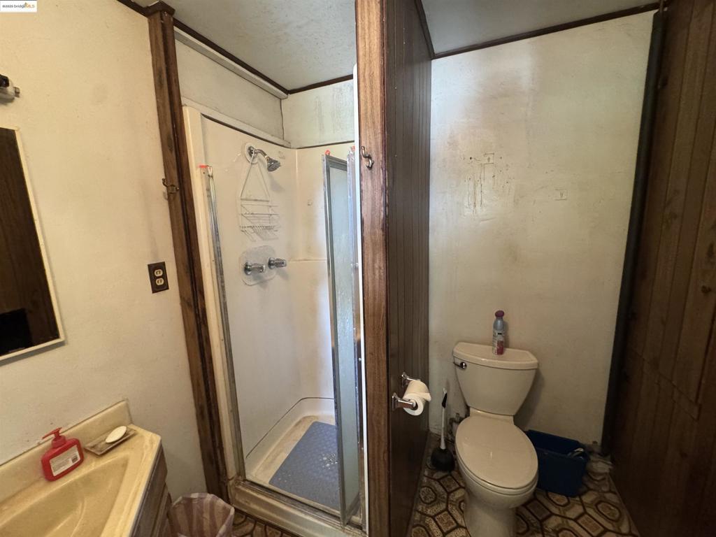 https://media.crmls.org/mediaz/9cd6325f-e337-417c-b24b-7be3e7be9138.jpg?preset=X-Large