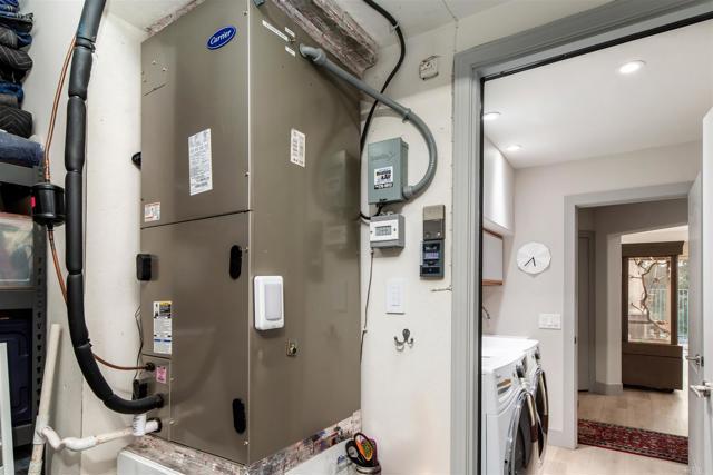 Detail Gallery Image 44 of 66 For 2955 Avendia Valera, Carlsbad,  CA 92009 - 5 Beds | 3 Baths