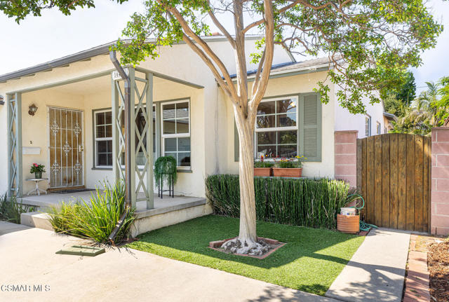 16431 Gilmore Street, Van Nuys CA: https://media.crmls.org/mediaz/9cd87f28-612b-41ca-953c-921e45cb2a39.jpg