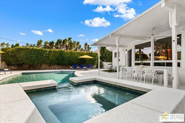 2324 N Girasol Avenue, Palm Springs, CA 92262