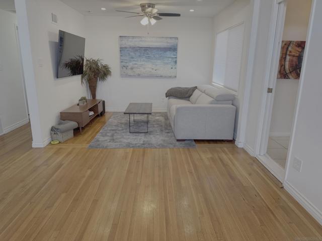 6702 Estrella Ave, San Diego CA: https://media.crmls.org/mediaz/9cdae259-f43c-48bf-b701-6b1babc4aaa6.jpg