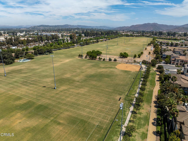 167 Westpark Court, Camarillo CA: https://media.crmls.org/mediaz/9cdb6d70-04b6-4597-9e02-9954c8fa5e7e.jpg