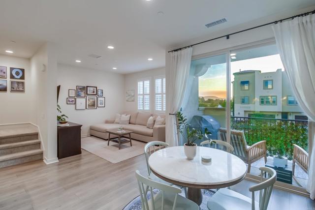 Detail Gallery Image 12 of 55 For 317 Brookside Way, Santee,  CA 92071 - 2 Beds | 2/1 Baths