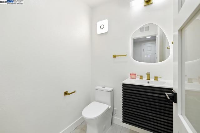 739 Aries Ln, Foster City CA: https://media.crmls.org/mediaz/9cdcdcd6-f187-46de-b103-ec25a3e0953f.jpg