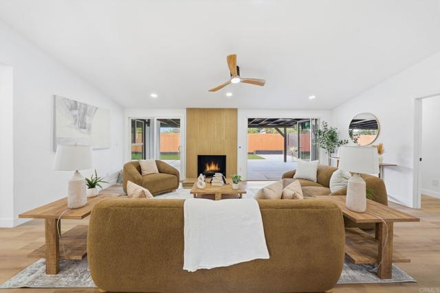 Detail Gallery Image 7 of 42 For 2828 Mission Village Dr, San Diego,  CA 92123 - 4 Beds | 2 Baths