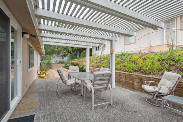 1831 Nova Gln, Escondido CA: https://media.crmls.org/mediaz/9cdf626e-231d-4c54-8630-7cadc4d186ac.jpg