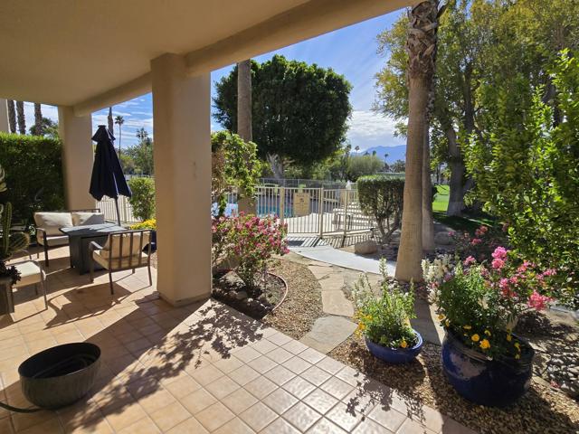 67421 N Chimayo Drive, Cathedral City CA: https://media.crmls.org/mediaz/9ce07d2d-1494-4dc5-a04f-d1cb417ffad6.jpg