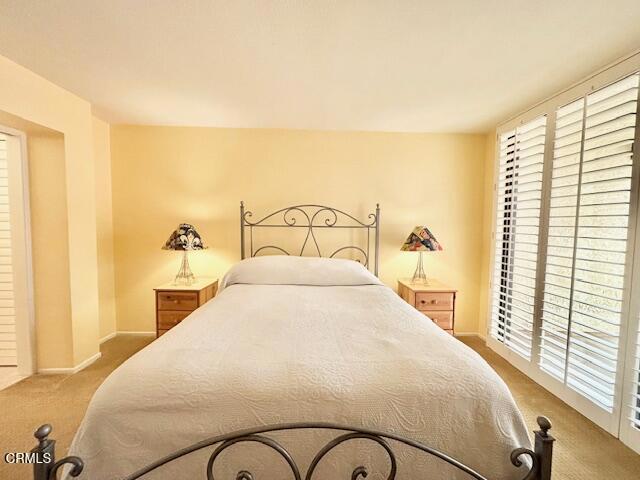 2271 Martinique Lane, Oxnard CA: https://media.crmls.org/mediaz/9ce34105-08c6-48f2-a601-2cc3f86b996a.jpg