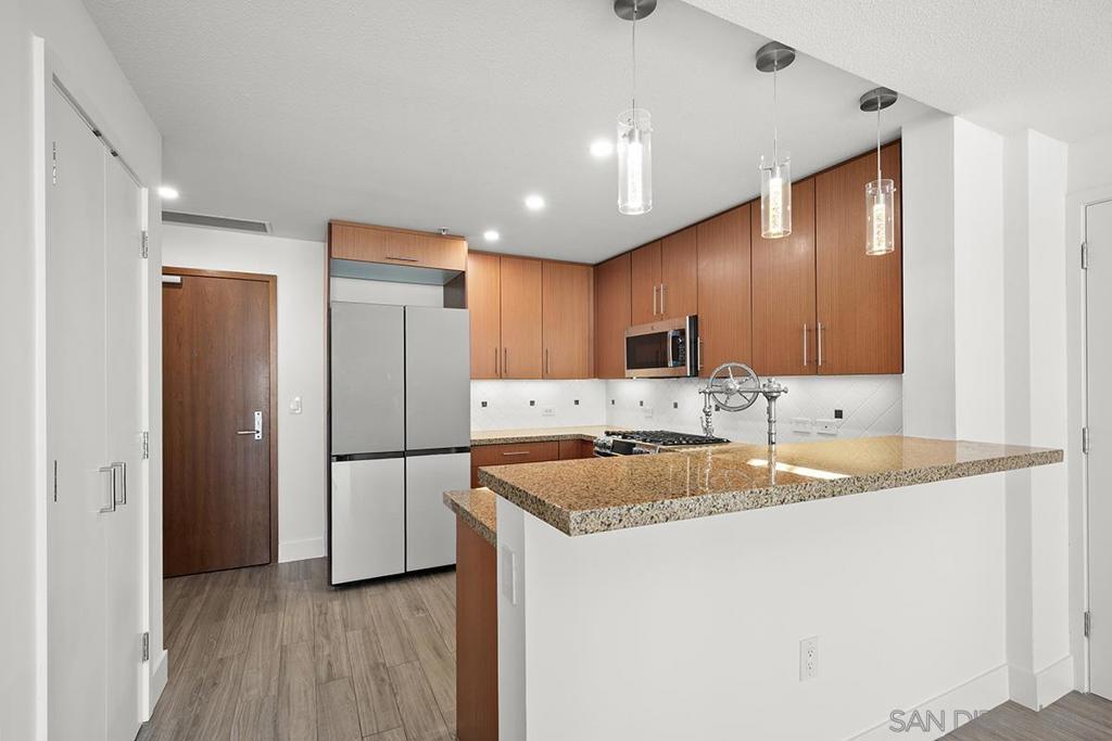 325 7th Avenue - photo 13