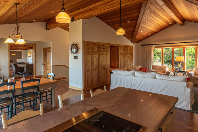 Detail Gallery Image 37 of 59 For 9350 N Highway 1, Mendocino,  CA 95460 - 4 Beds | 4 Baths