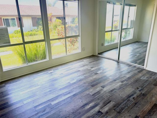 3660 Vista Campana N, Oceanside CA: https://media.crmls.org/mediaz/9ce45ba6-d5d3-4499-81ef-fbab407f2d4f.jpg