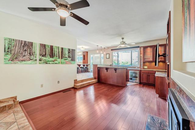 520 Weybridge Drive, San Jose CA: https://media.crmls.org/mediaz/9ce66404-da7f-435d-b415-ba33eca738ea.jpg