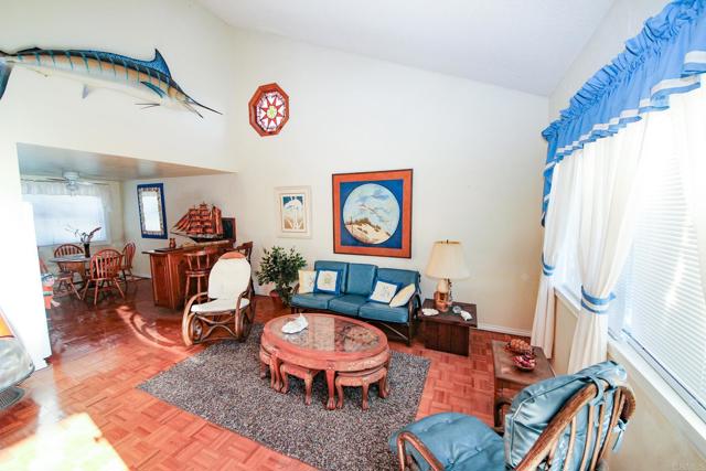 318 Juniper Avenue, Carlsbad CA: https://media.crmls.org/mediaz/9ce6bfc0-f708-4a65-9f07-688fa4cd53e9.jpg