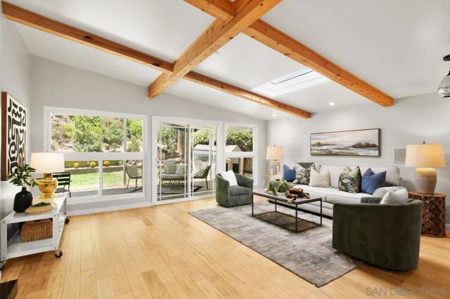 3559 Larga Circle, San Diego CA: https://media.crmls.org/mediaz/9ce6c1a0-2ce9-4f77-8c9c-31a5eec1b9d2.jpg