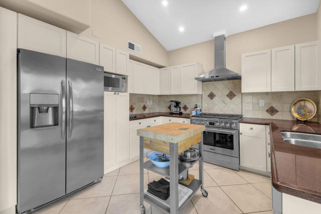 207 Bouquet Canyon Drive, Palm Desert, CA 92211