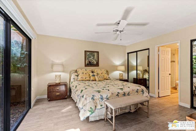 34 Camino Arroyo Place, Palm Desert CA: https://media.crmls.org/mediaz/9ce9419f-84d9-4e66-938f-099f6f4c070c.jpg