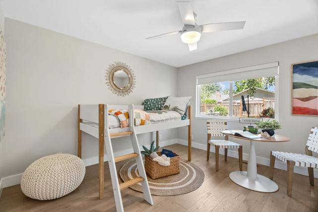 140 Stonybrook Road, Los Gatos CA: https://media.crmls.org/mediaz/9ce9a21f-b154-4642-9676-622663800189.jpg