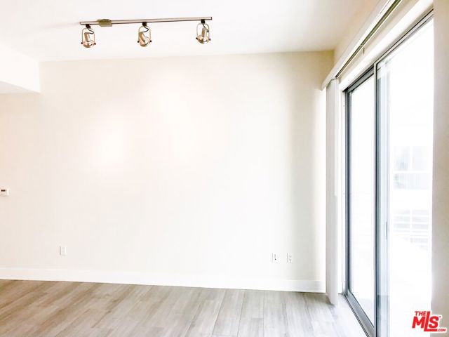 1241 5TH Street, 303 photo 8