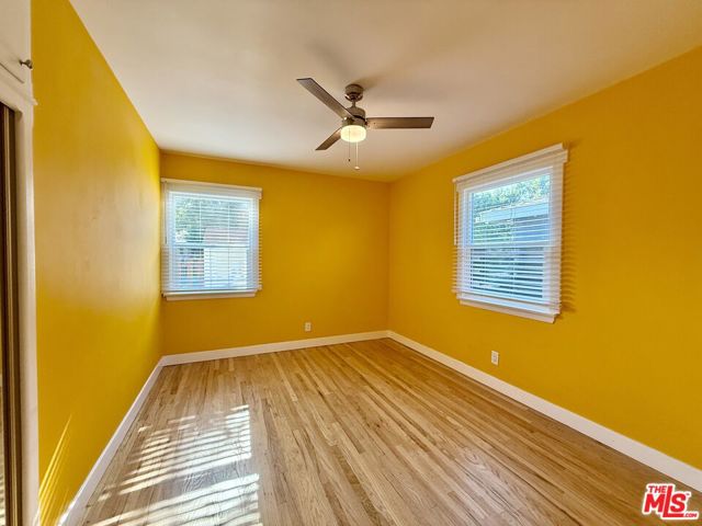 6938 Balboa Boulevard, Van Nuys CA: https://media.crmls.org/mediaz/9cebb5e2-8048-4150-b0e8-67b2cf633e06.jpg