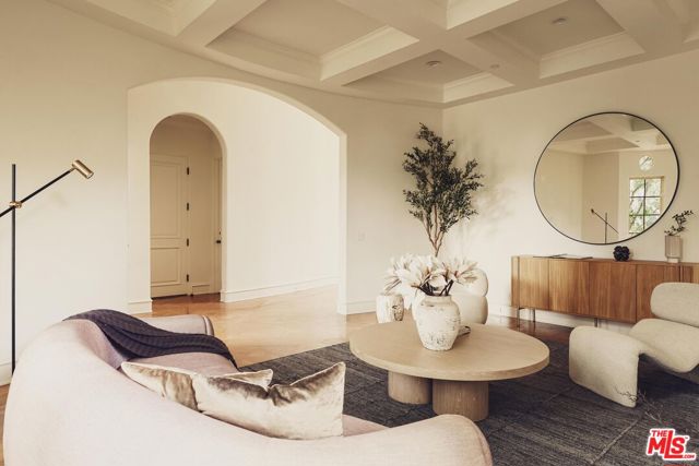 223 24th Street, Santa Monica CA: https://media.crmls.org/mediaz/9cebd584-4040-4bb6-b172-159baeea59f7.jpg