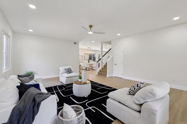 5471 Papagallo Drive, Oceanside CA: https://media.crmls.org/mediaz/9cec2fe8-bafa-4aa1-9ddf-ab17a2339752.jpg