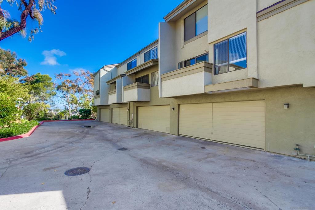 MLS #250042575SD image #41