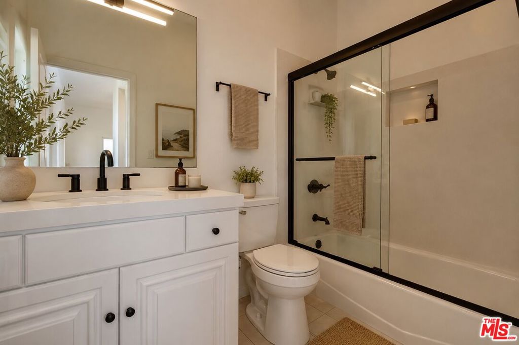 MLS #26867147 image #18