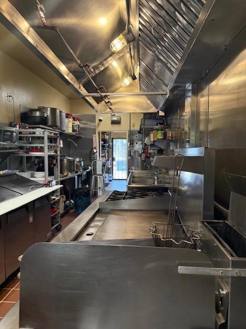 864 864 Southampton, Benicia CA: https://media.crmls.org/mediaz/9cef9279-d6d4-4906-aea4-1dff409aaedd.jpg
