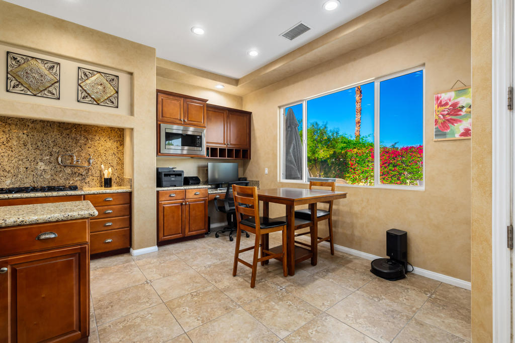 MLS #219139561DA image #15