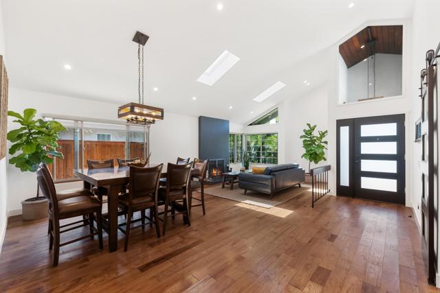 Detail Gallery Image 3 of 25 For 1601 Tucker Ln, Encinitas,  CA 92024 - 4 Beds | 2 Baths