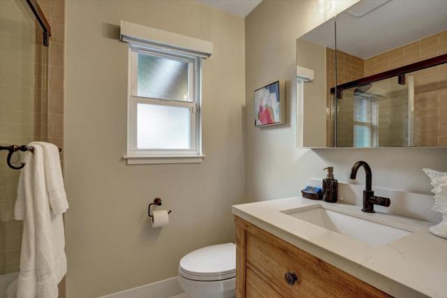 552 Heathcliff Drive, Pacifica CA: https://media.crmls.org/mediaz/9cf2283a-f000-4bec-85fa-fde36988a226.jpg