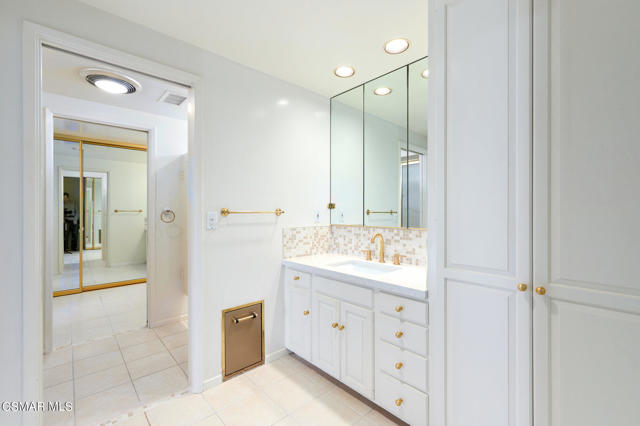 056_1430_camino_magenta_055