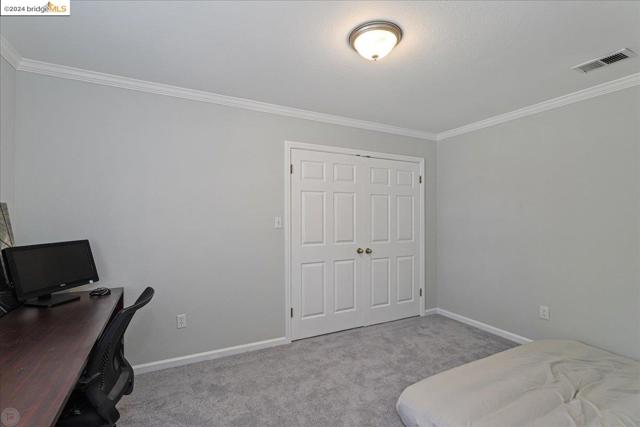 Image 8 of 40 For 79 Panoramic Avenue