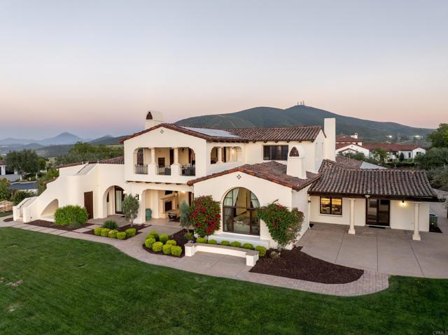 Detail Gallery Image 23 of 31 For 8136 Entrada De Luz, San Diego,  CA 92127 - 5 Beds | 5/2 Baths