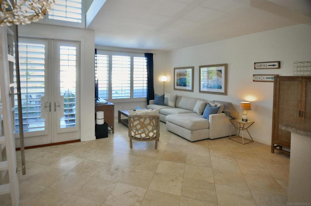 5490 La Jolla Blvd - photo 8