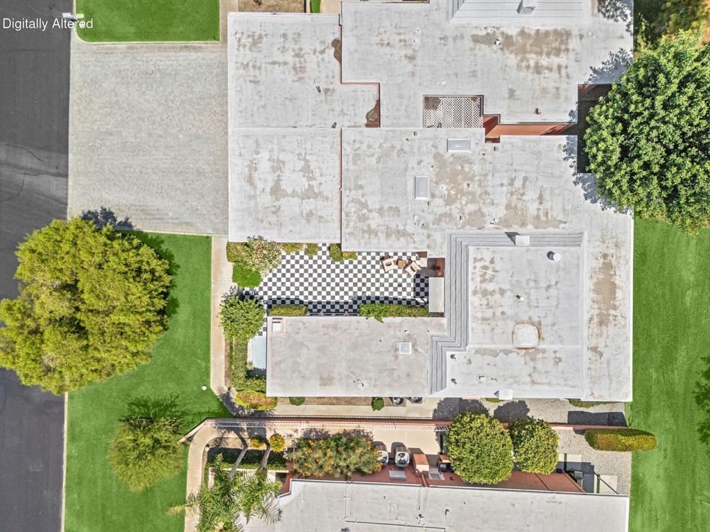https://media.crmls.org/mediaz/9cf634b6-4f03-486e-b57f-33f761db14b0.jpg?preset=X-Large