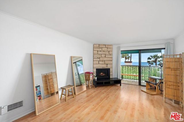 26664 Seagull Way, B102 photo 4