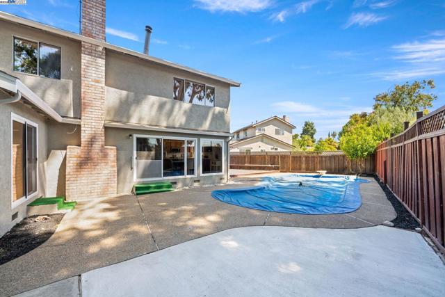 36092 Blair Pl, Fremont CA: https://media.crmls.org/mediaz/9cf78c39-f888-457b-94ac-85e0b7fc2910.jpg