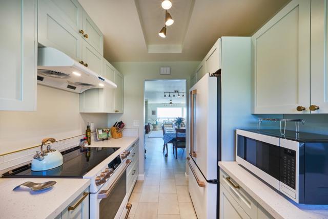 550 Sand Dollar Drive, Watsonville CA: https://media.crmls.org/mediaz/9cf7b6b2-8d0c-46b8-a707-5ab8f8581d93.jpg