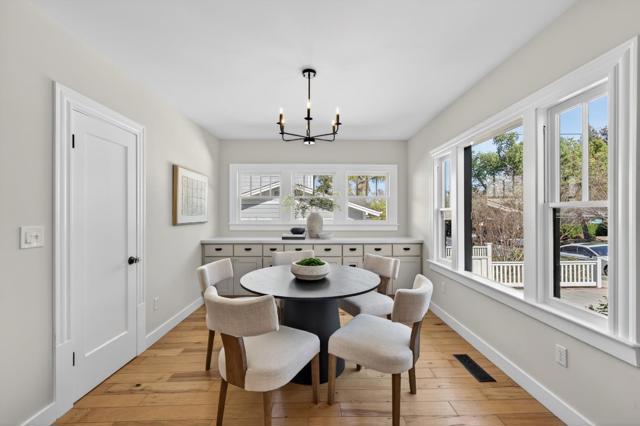 136 Loma Alta Avenue, Los Gatos CA: https://media.crmls.org/mediaz/9cf86a36-75aa-40fa-acef-134a98ca2424.jpg