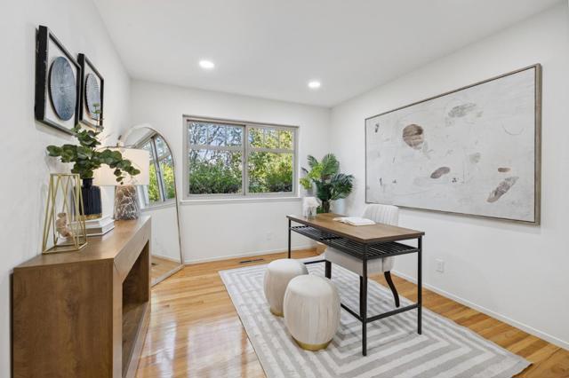 2985 Trousdale Drive, Burlingame CA: https://media.crmls.org/mediaz/9cf92aba-46e9-4f51-96d5-8ab61c68d86f.jpg